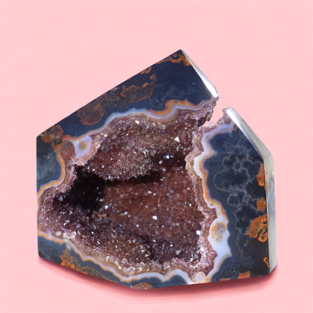 Black Agate: The Rare Crystal for Protection and Stability