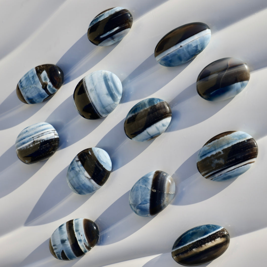 Blue Owyhee Opal Palm Stone
