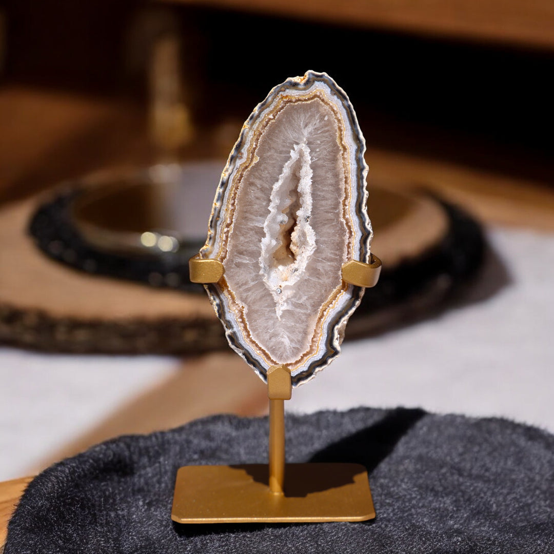 'Sugarlace' Agate Geode with Stand - Enchantia Muse