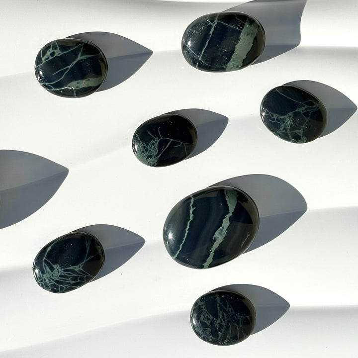 Spider Web Jasper Palm Stone