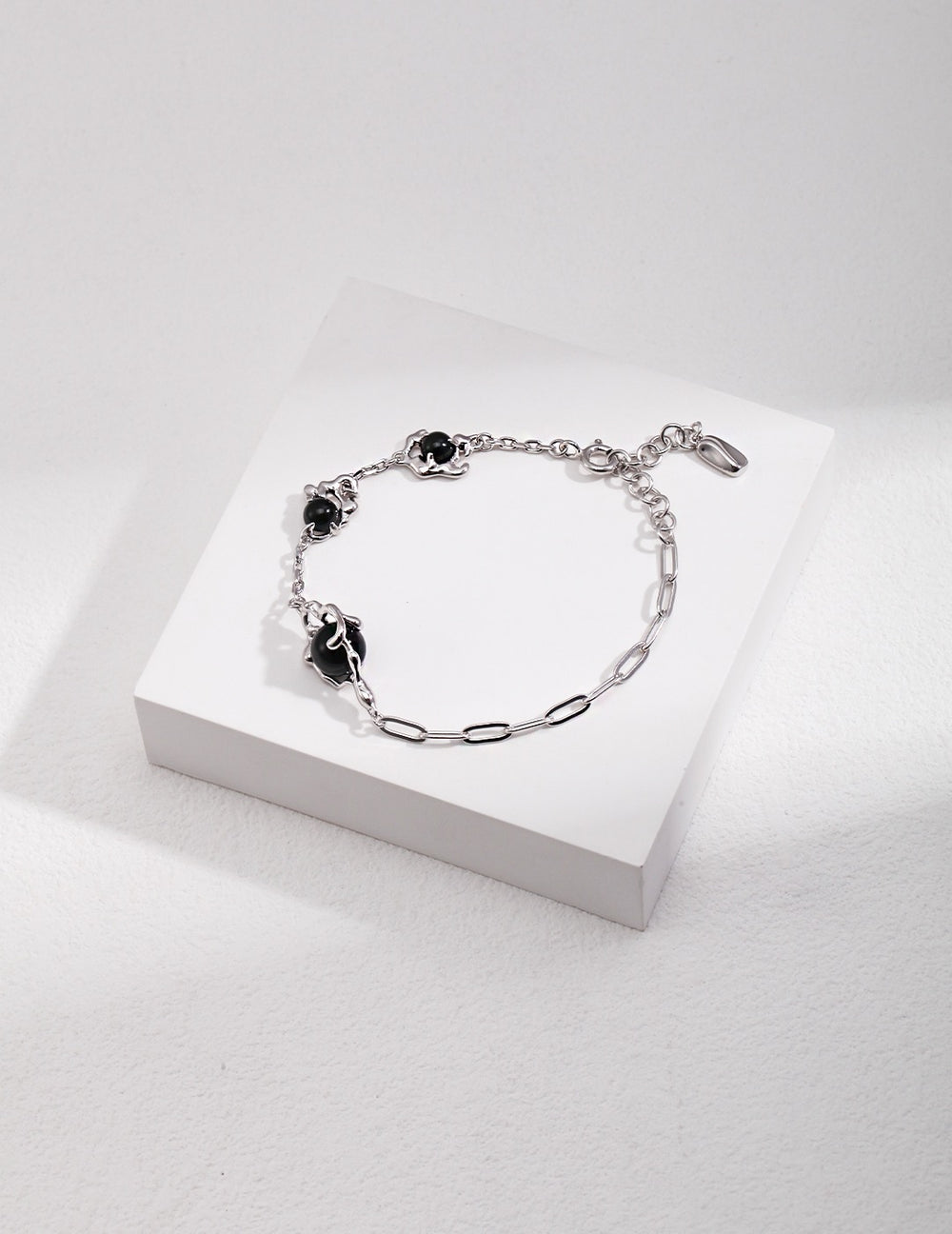 'HARMONY' Onyx Bracelet - Enchantia Muse