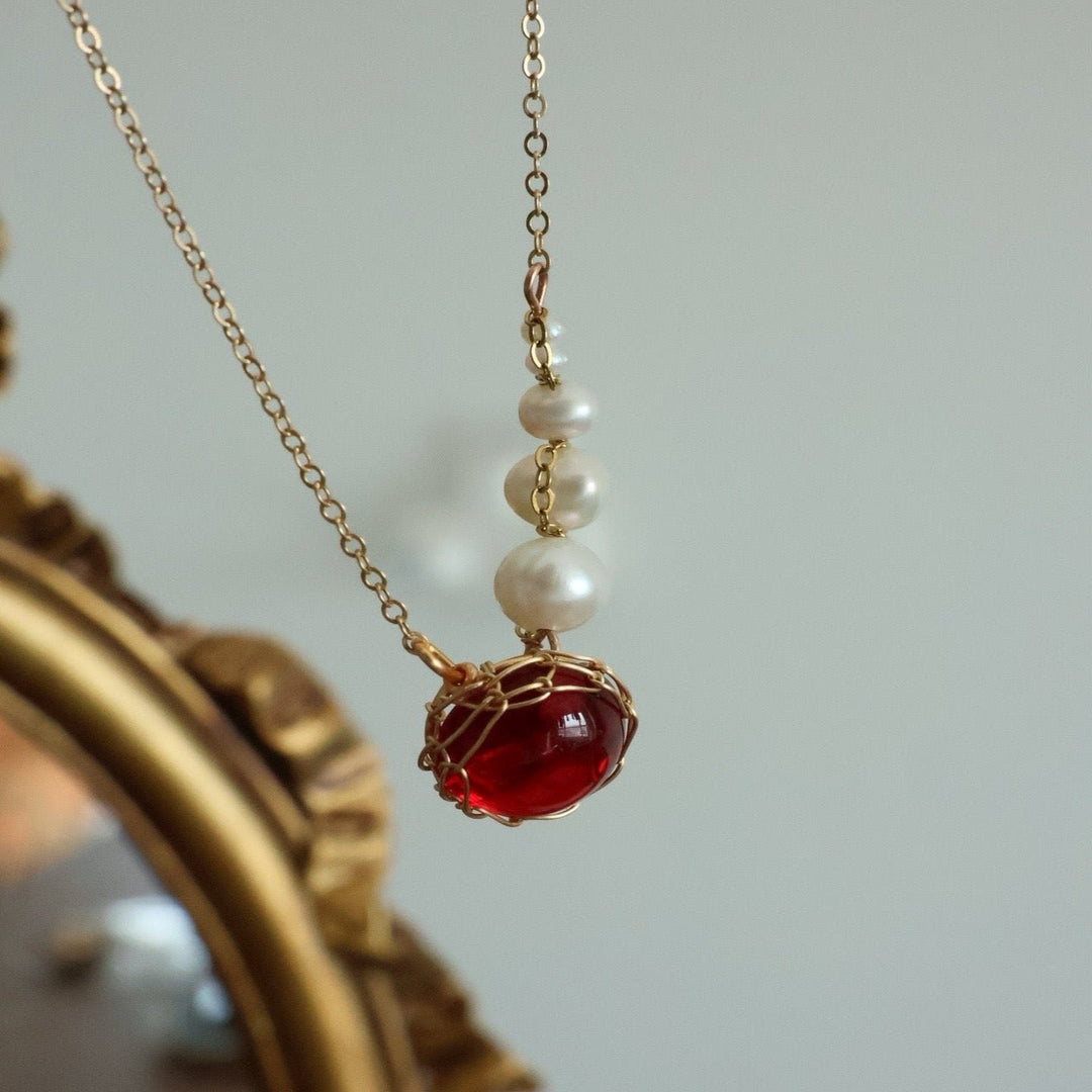 'CRIMSON' Garnet Pearl Necklace - Enchantia Muse