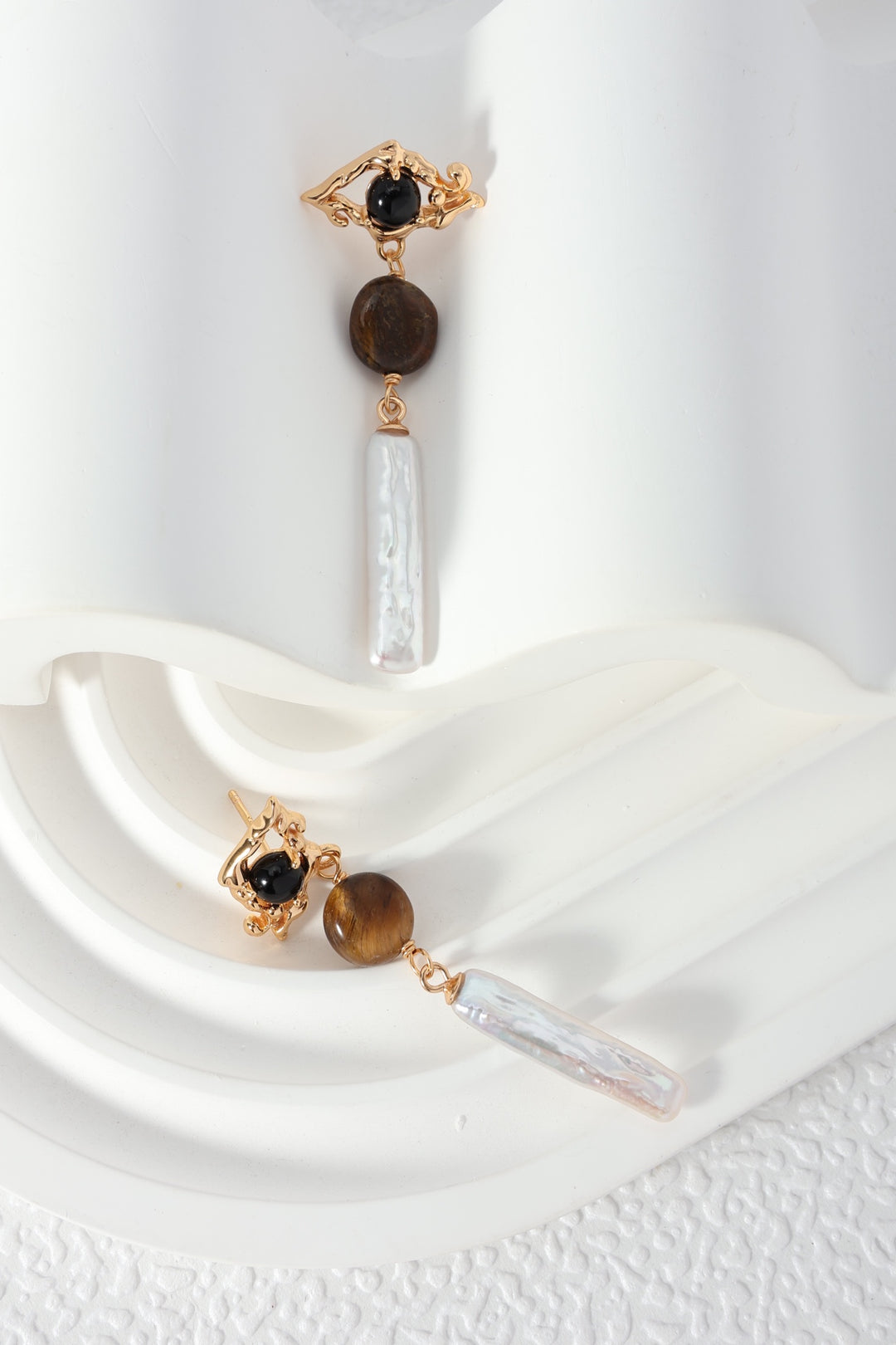 'STRENGTH' Tiger's Eye & Onyx Pearl Earrings - Enchantia Muse