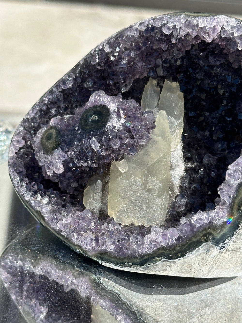 'ALIAS' Amethyst Piece with Calcite and Stalactite - Enchantia Muse