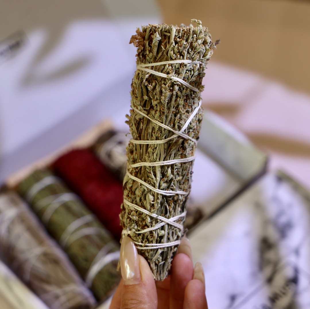 Mugwort bundle in Protection and Cleansing Smudge Kit 