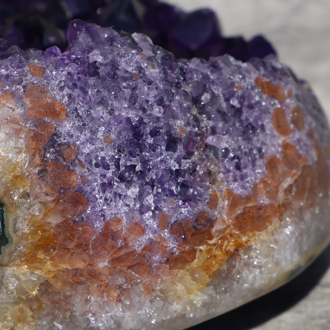 'Yam Vault' Amethyst Geode Pocket - Enchantia Muse