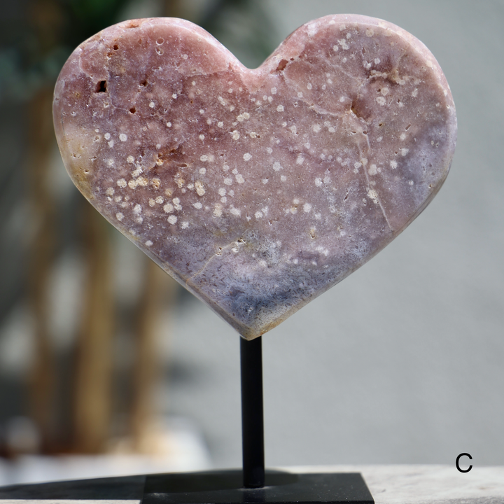 'LOLLIPOP' Pink Amethyst Heart on Stand - Enchantia Muse