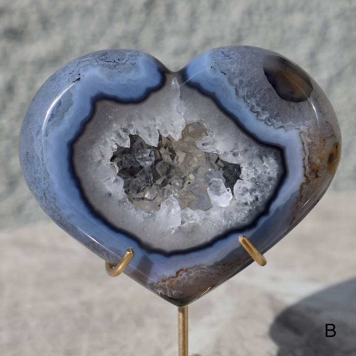 'Misty' Druzy Blue Agate Heart with Stand - Enchantia Muse