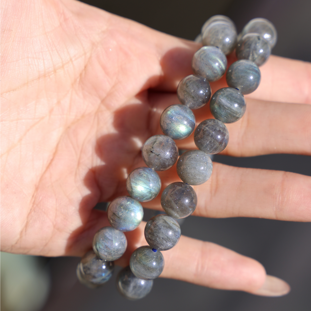 Labradorite Bracelet - Enchantia Muse