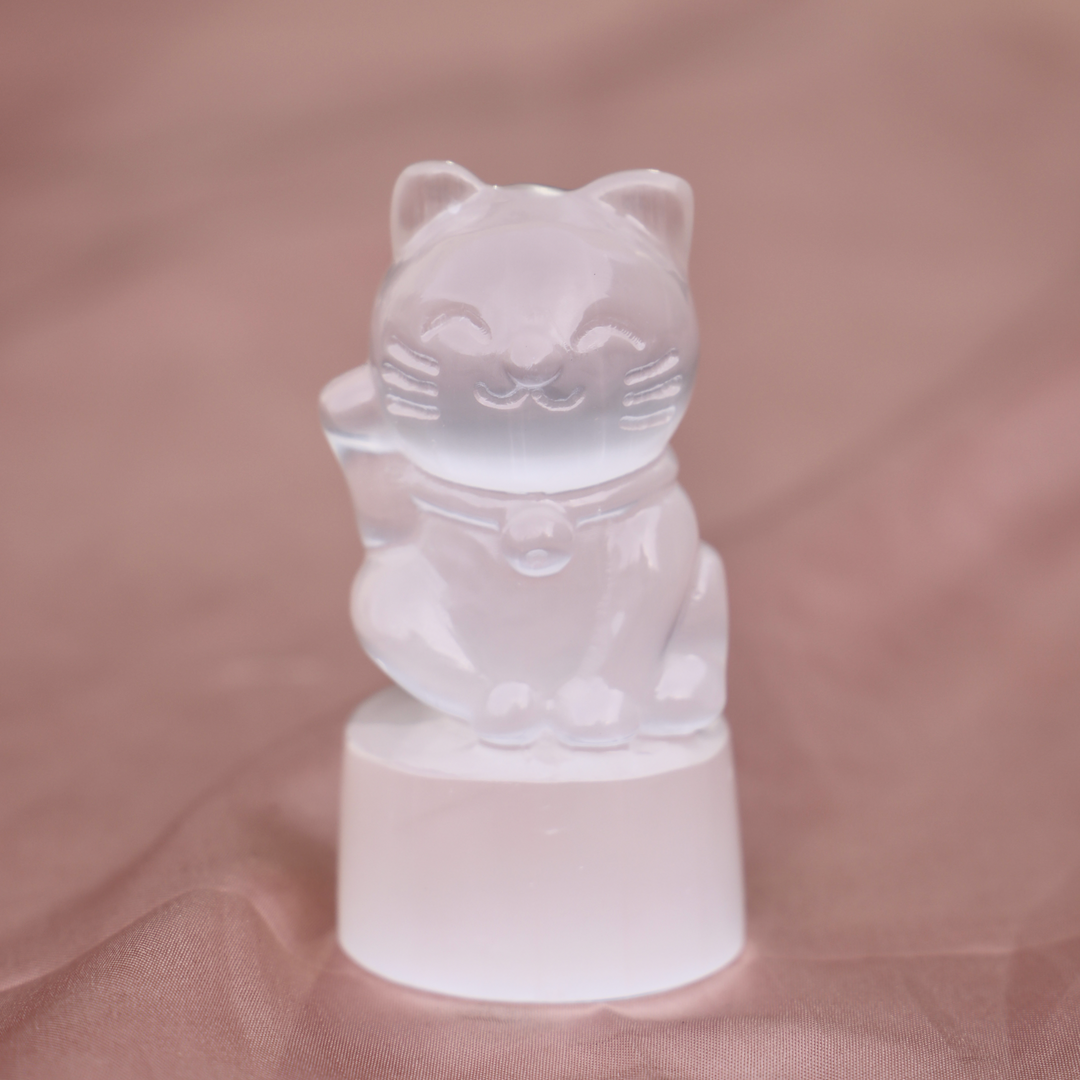 Selenite Lucky Cat Maneki-Neko - Enchantia Muse