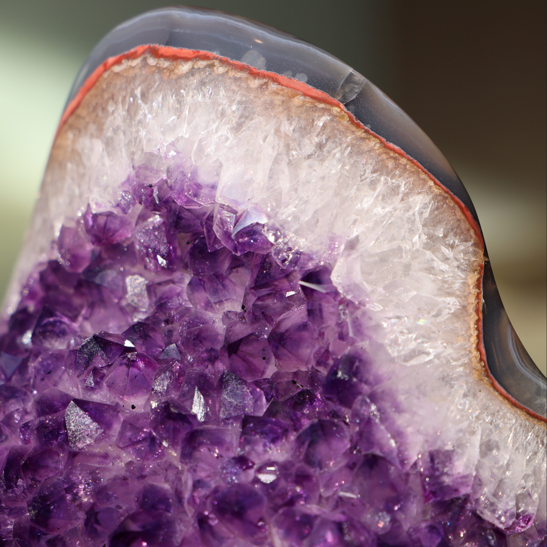 'Sting Ray' Natural Amethyst on Stand - Enchantia Muse