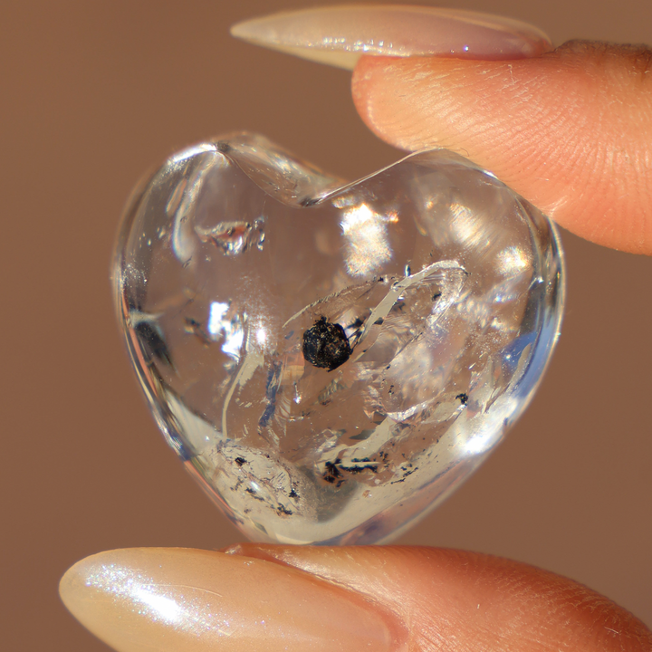 'Sandrift' Moving Carbon Crystal Heart