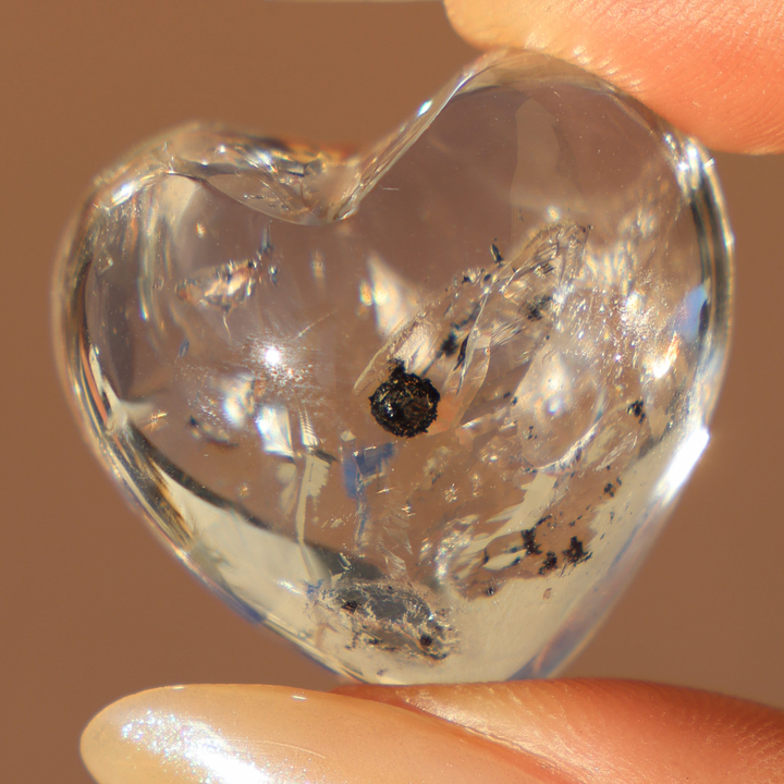 'Sandrift' Moving Carbon Crystal Heart