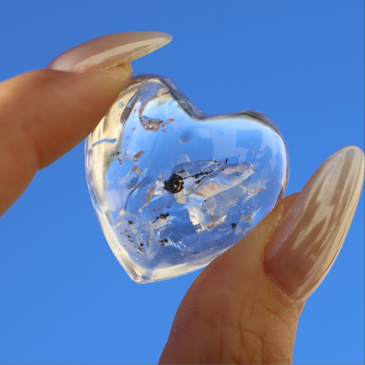 'Sandrift' Moving Carbon Crystal Heart