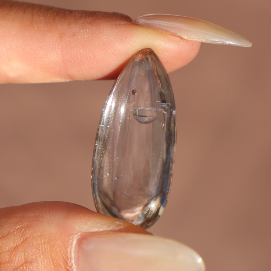 Rare Enhydro Quartz with Fast Moving Water Bubble