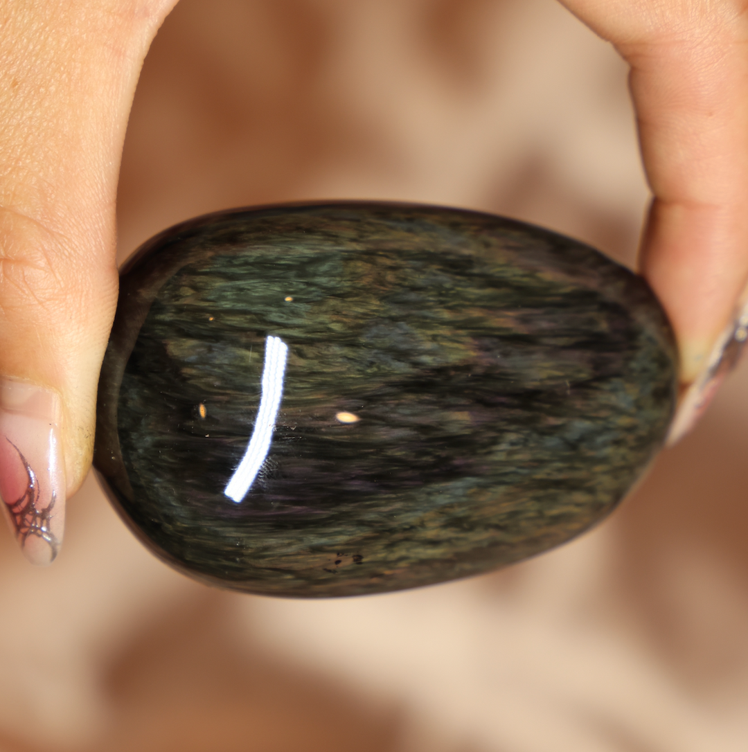 Velvet Obsidian Palm Stone #8