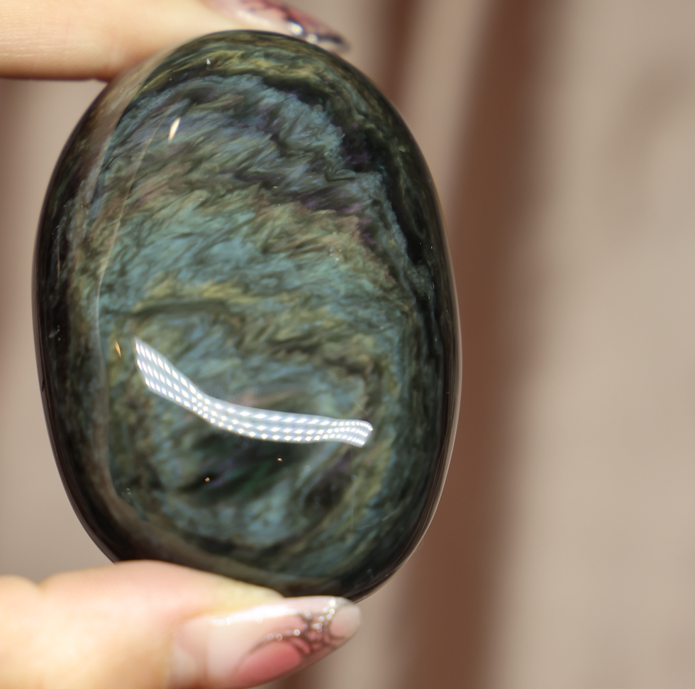 Velvet Obsidian Palm Stone #10