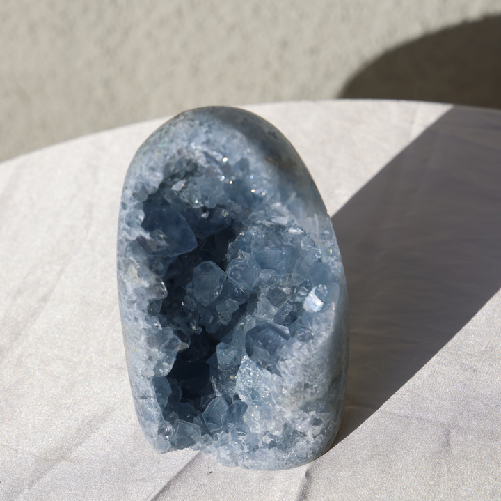 Self Stand Celestite Geode