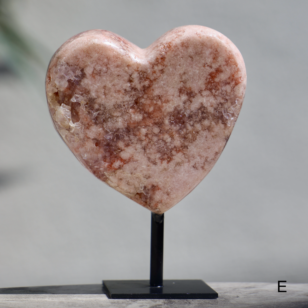 'LOLLIPOP' Pink Amethyst Heart on Stand - Enchantia Muse