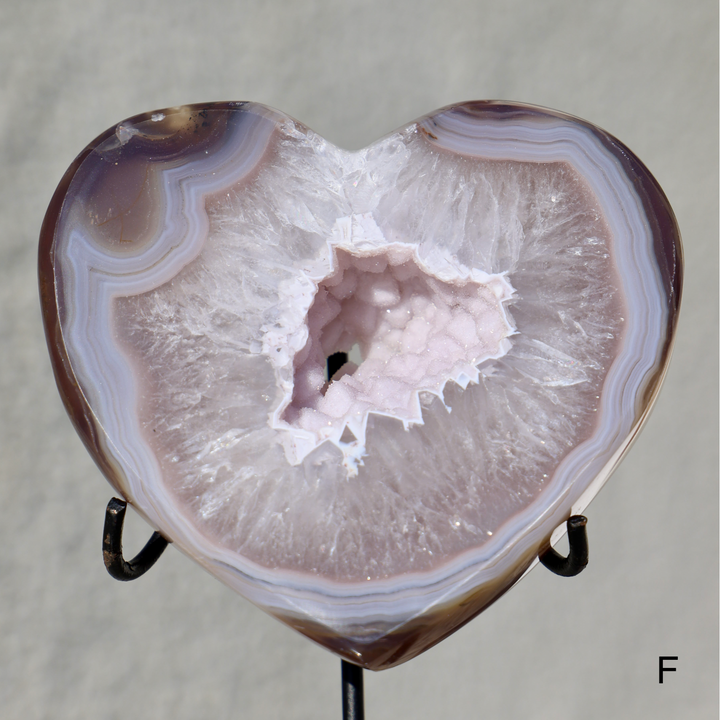 'Chocolate' Druzy Agate Heart with Stand - Enchantia Muse