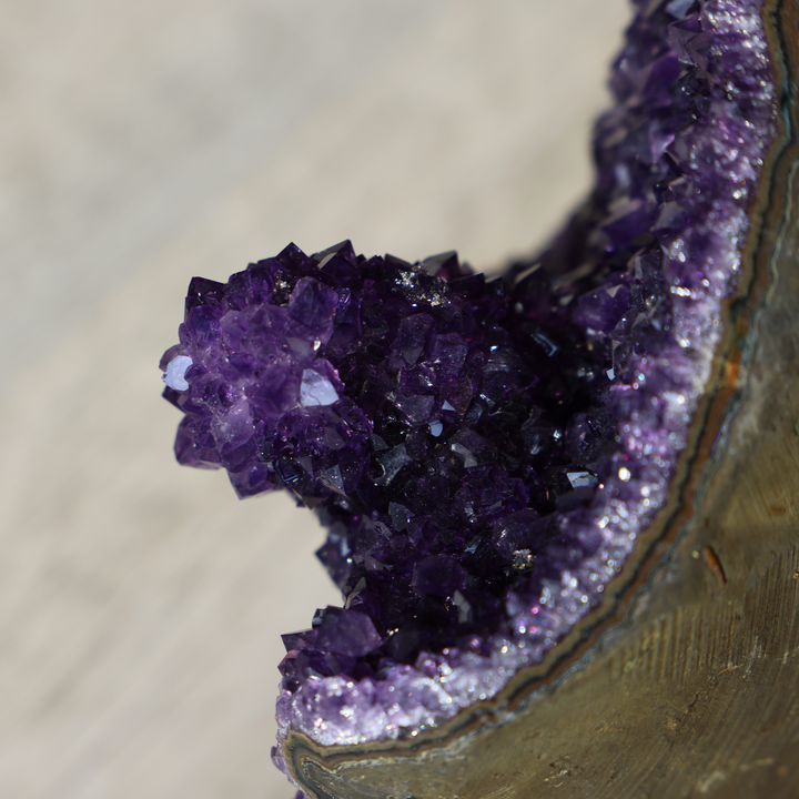 'Charmethyst' High Quality Amethyst Cut Base - L - Enchantia Muse