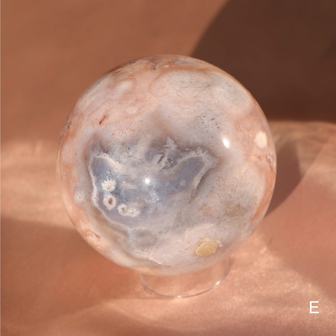 'PASTEL' Pink Amethyst x Flower Agate Sphere - M - Enchantia Muse