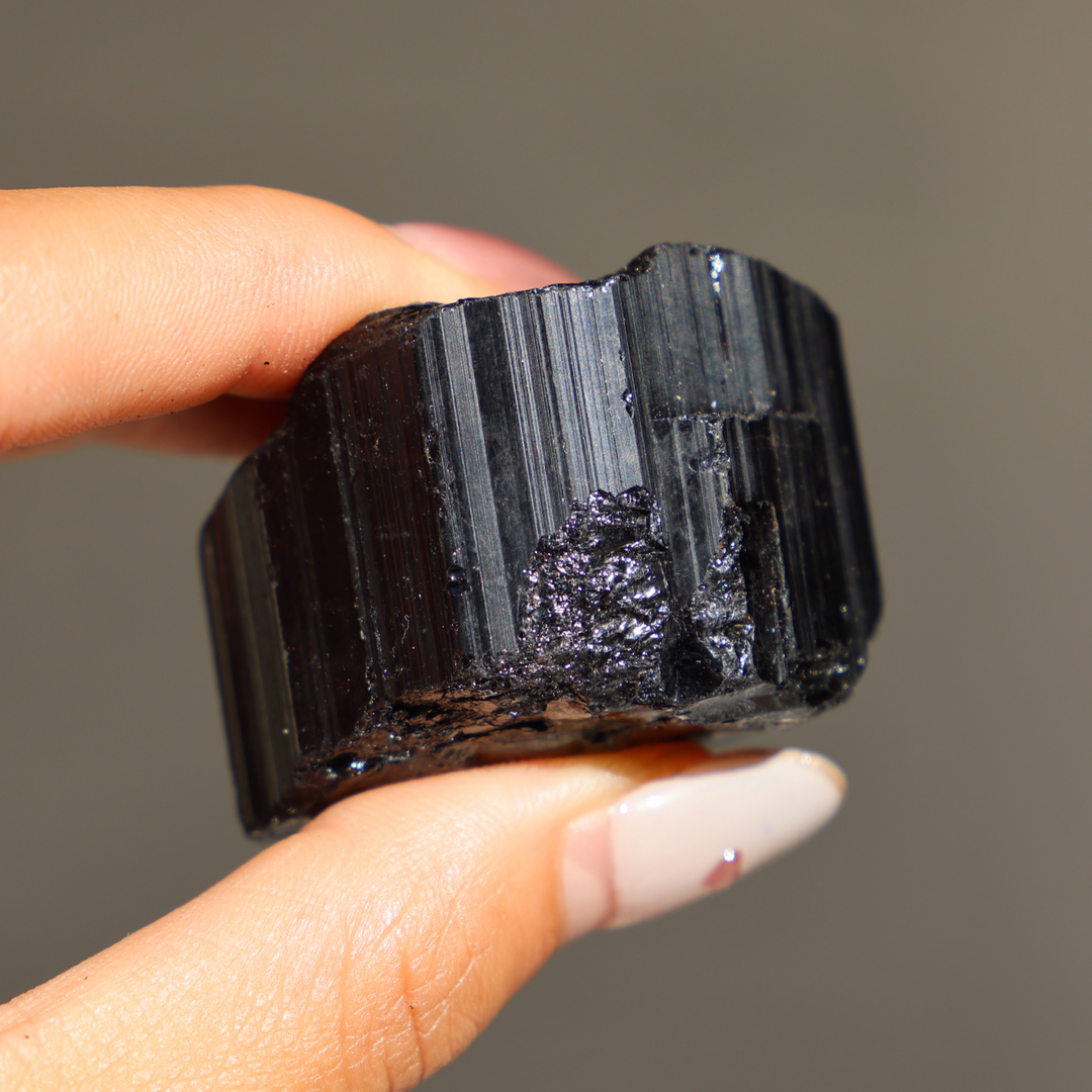 Raw Black Tourmaline Stone - Enchantia Muse