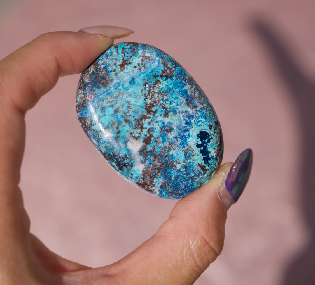 Shattuckite Palm Stone