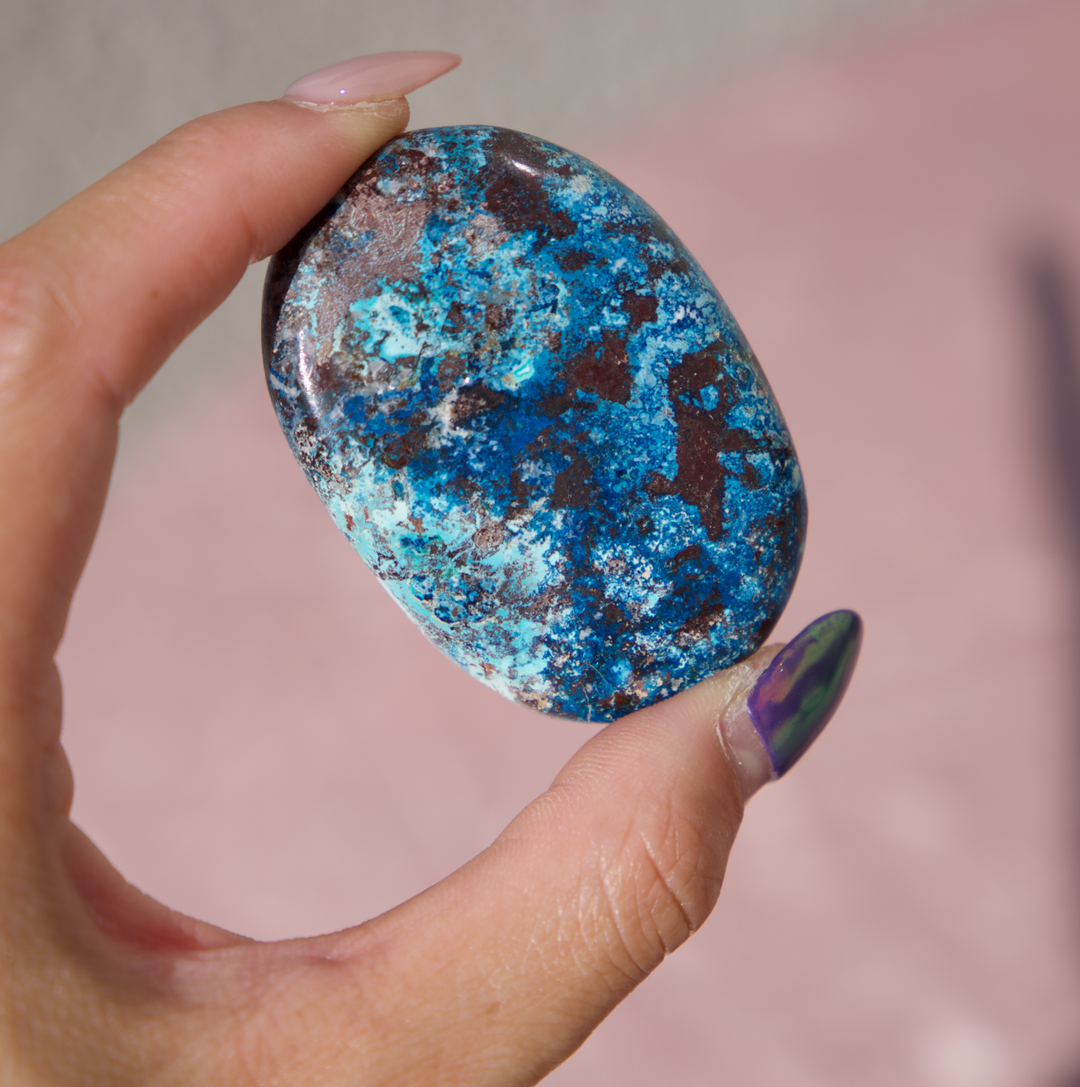Shattuckite Palm Stone