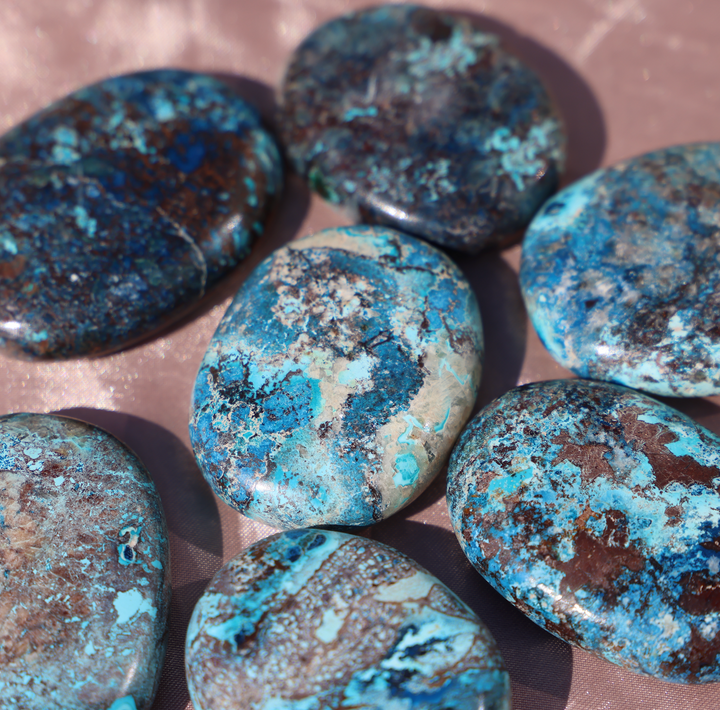 Shattuckite Palm Stone