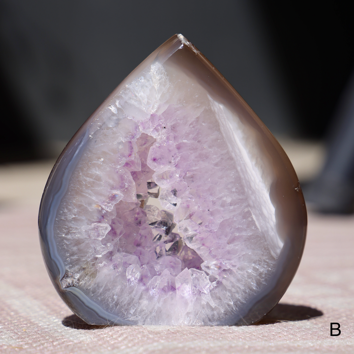 'Dewdrop' Druzy Agate Agate Flame - M