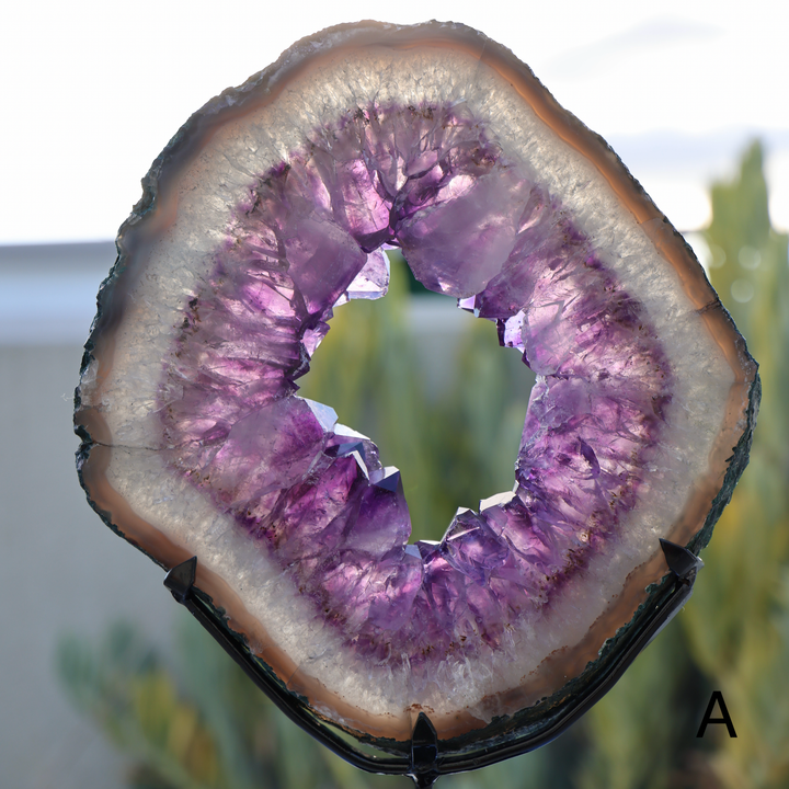 'Halo Passage' High Quality Amethyst Portal on Stand