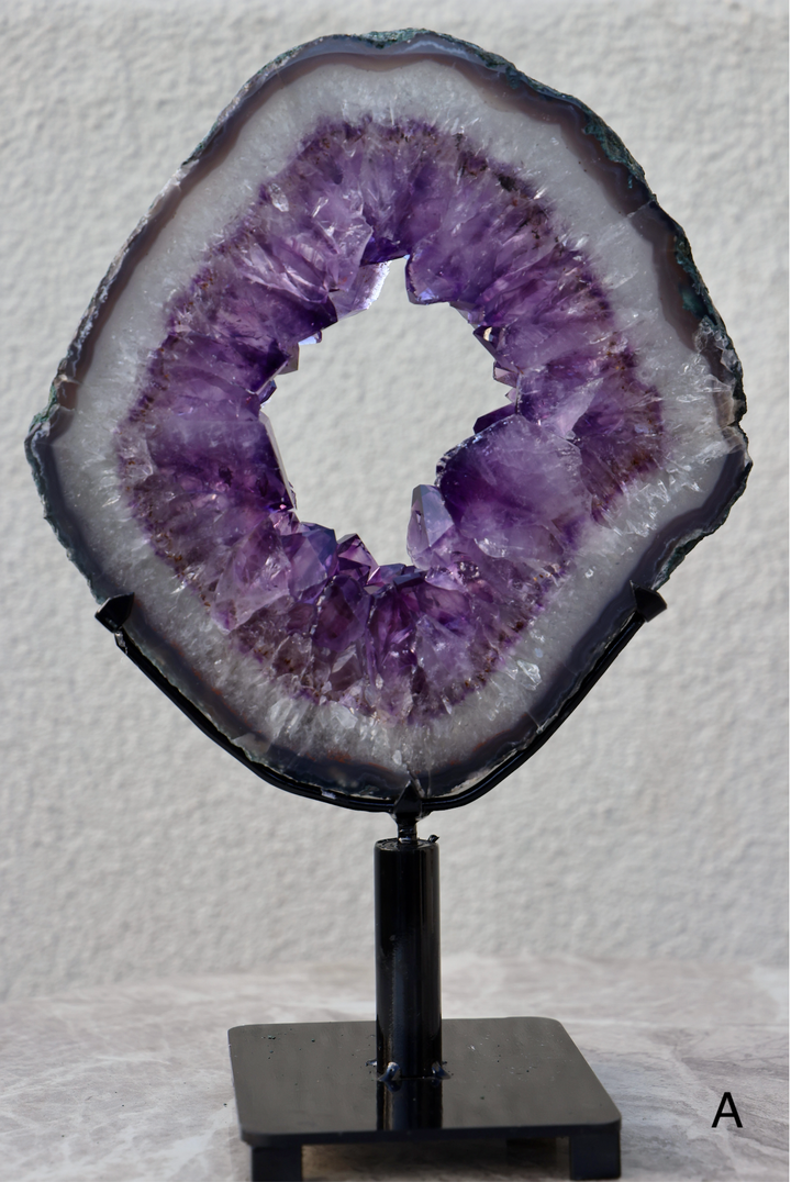 'Halo Passage' High Quality Amethyst Portal on Stand