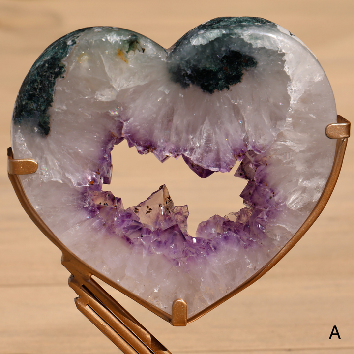 'Heartlight' Amethyst Heart Portal on Stand - L/XL