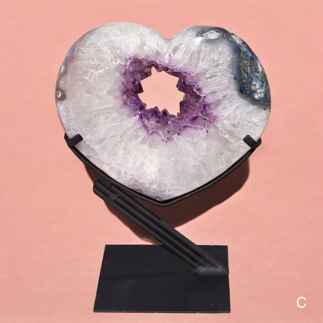 'Heartlight' Amethyst Heart Portal on Stand - L/XL