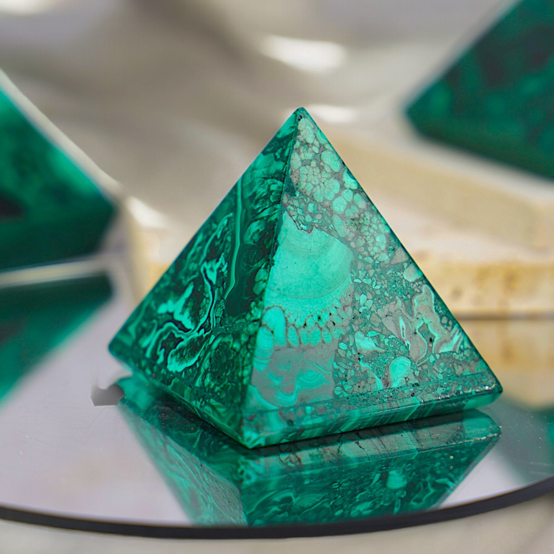 High Quality Malachite Pyramid - Enchantia Muse