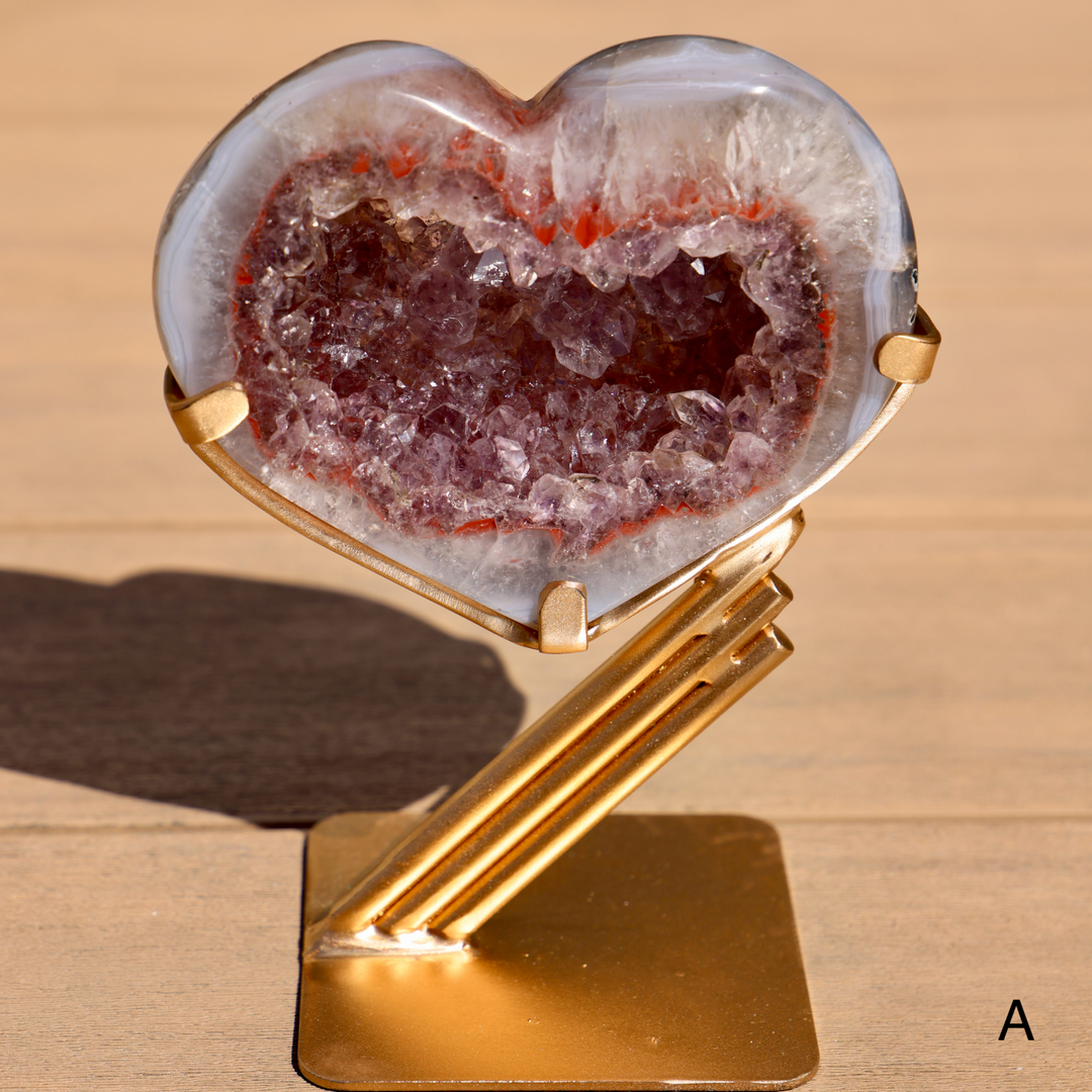 'MAUVE' Amethyst Heart on Stand - M/L