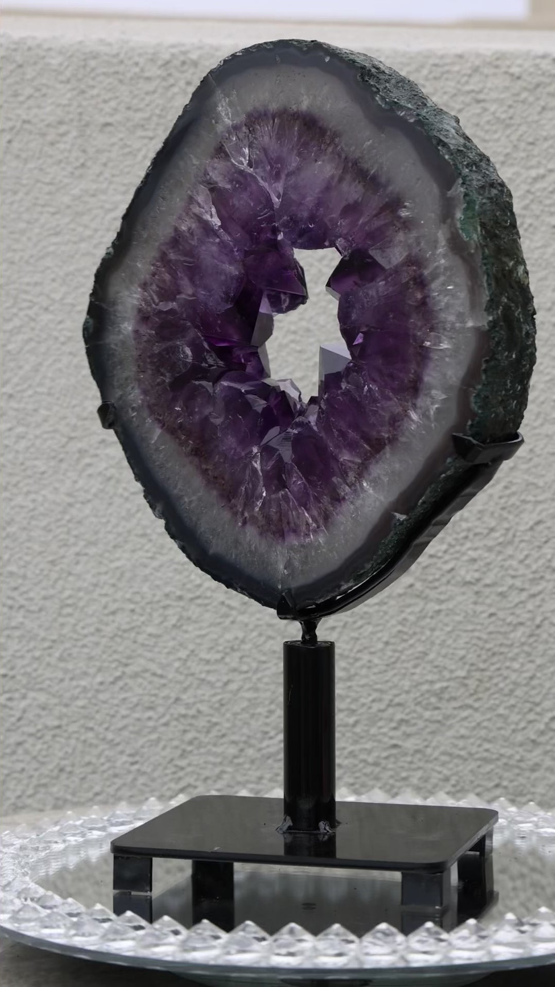 'Halo Passage' High Quality Amethyst Portal on Stand