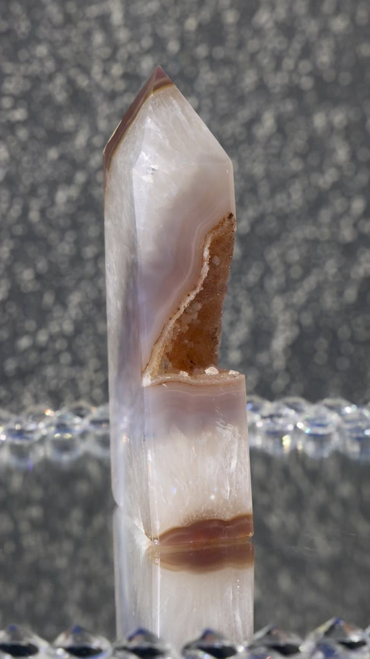 'Dawn' Golden Druzy Agate Stone Tower