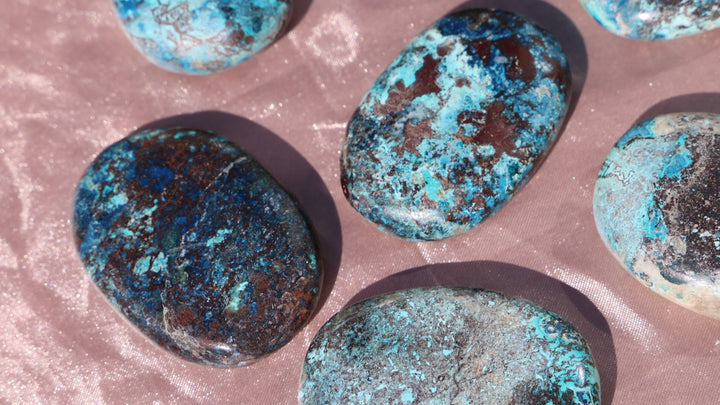 Shattuckite Palm Stone