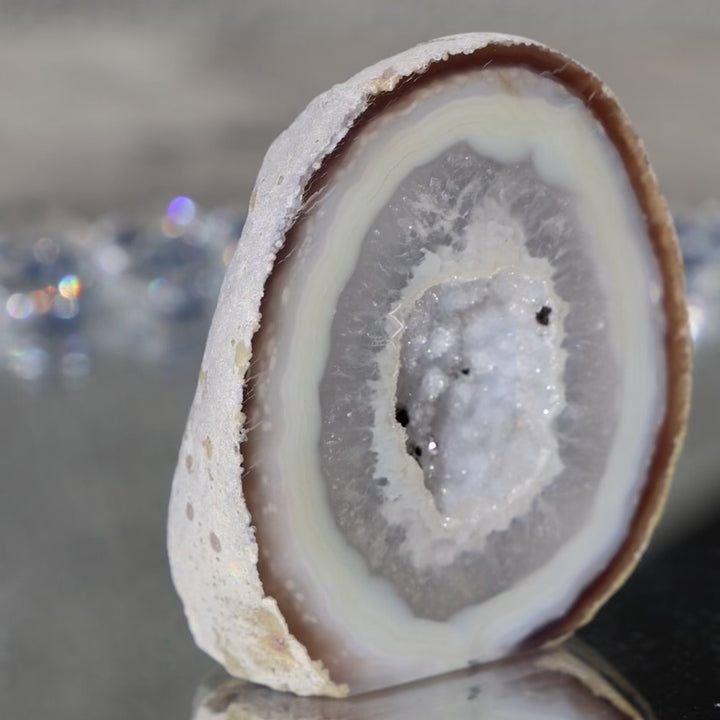 'EGGIE' Druzy Agate Stone Cut Base - XS