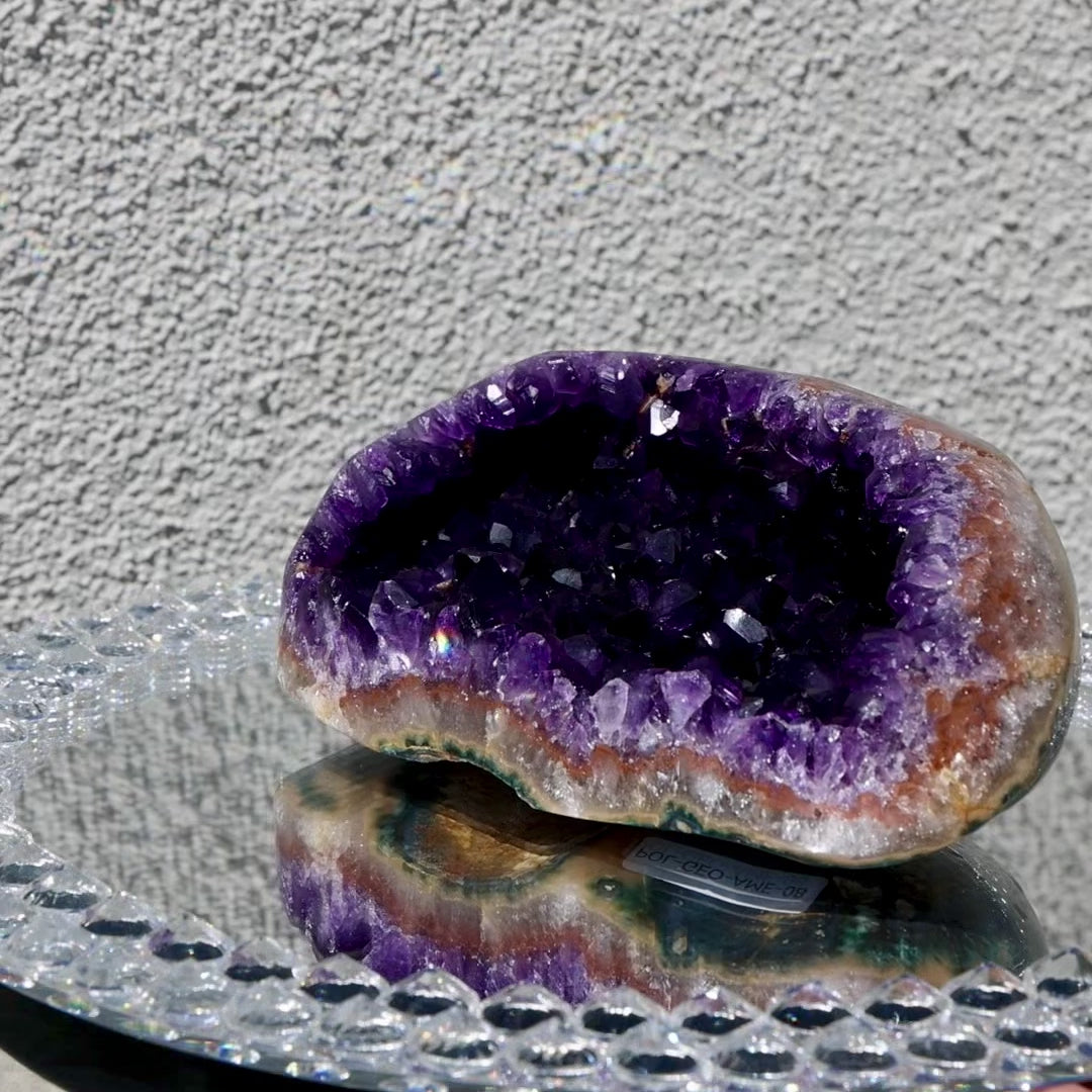 'Yam Vault' Amethyst Geode Pocket