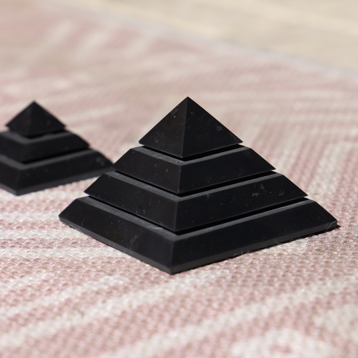 Shungite Pyramid Sakara