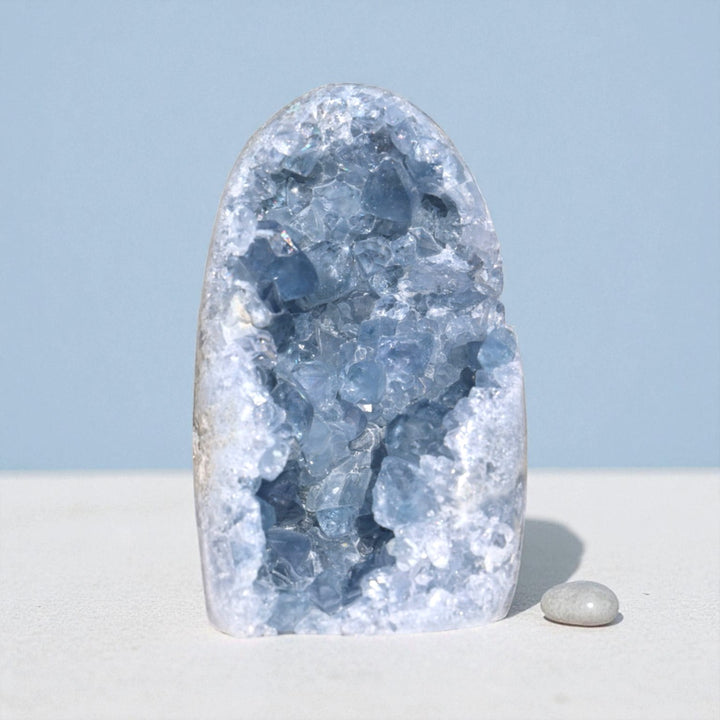 Self Stand Celestite Geode